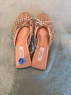 Steven By Steve Madden Woven Metallic Champagne 6.5